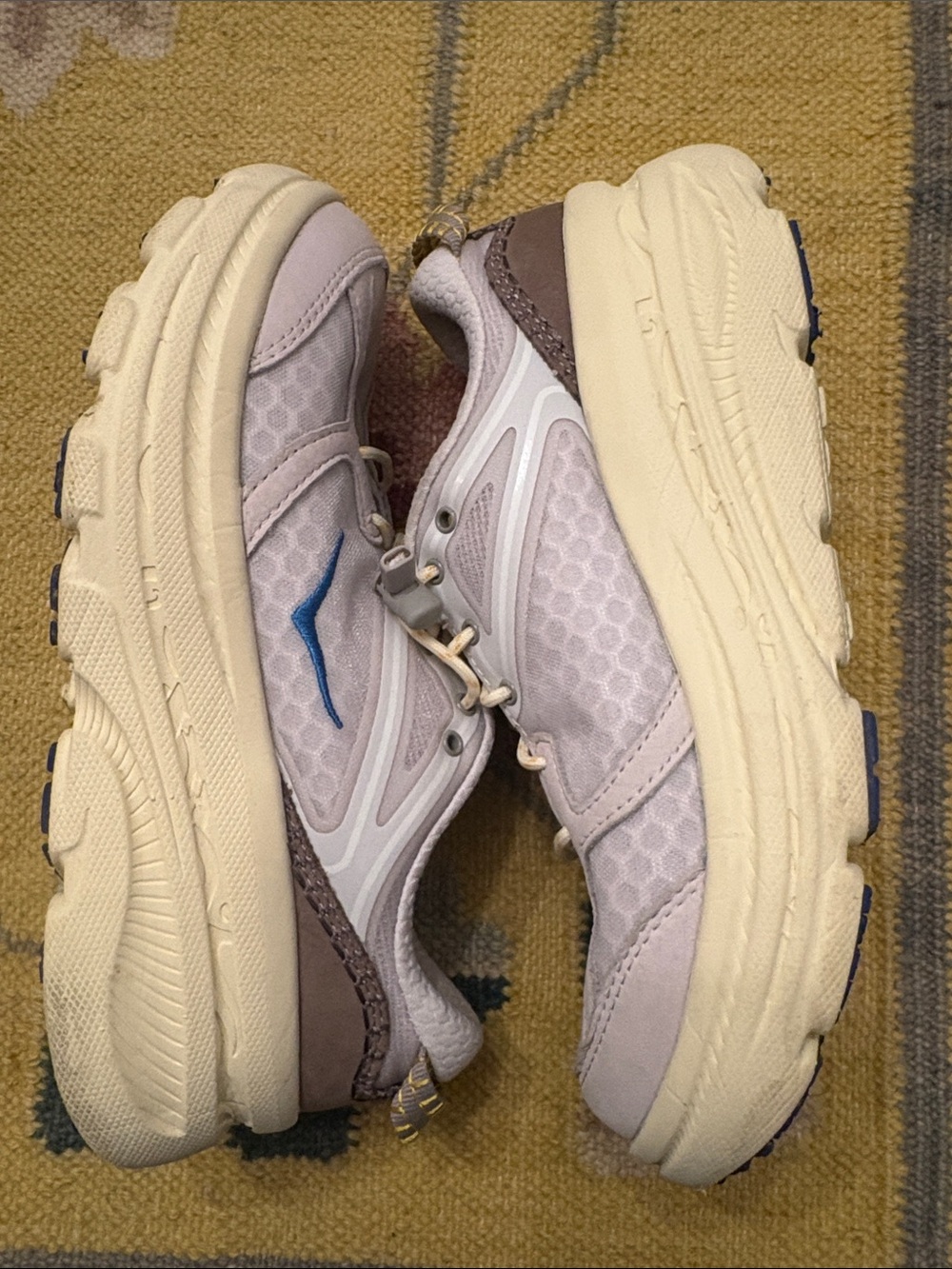 Hoka Bondi B3LS